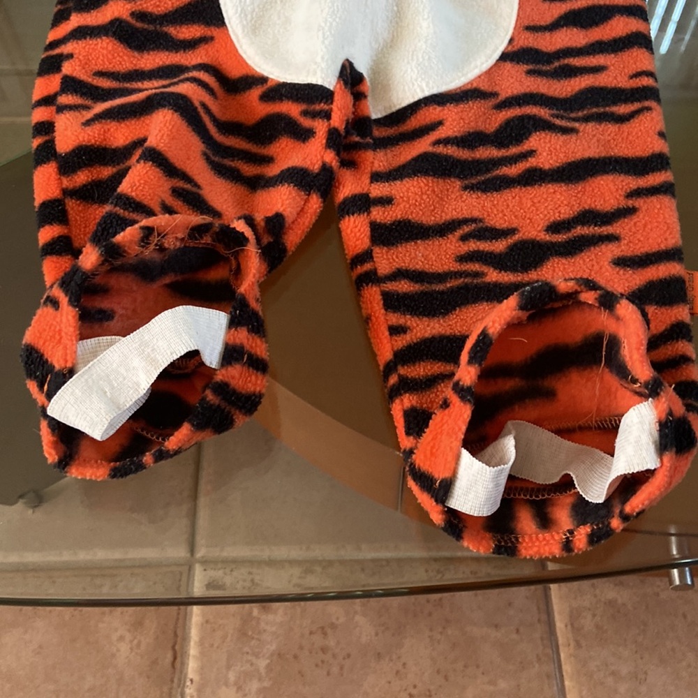 Tiger costume - Picture 2 of 4